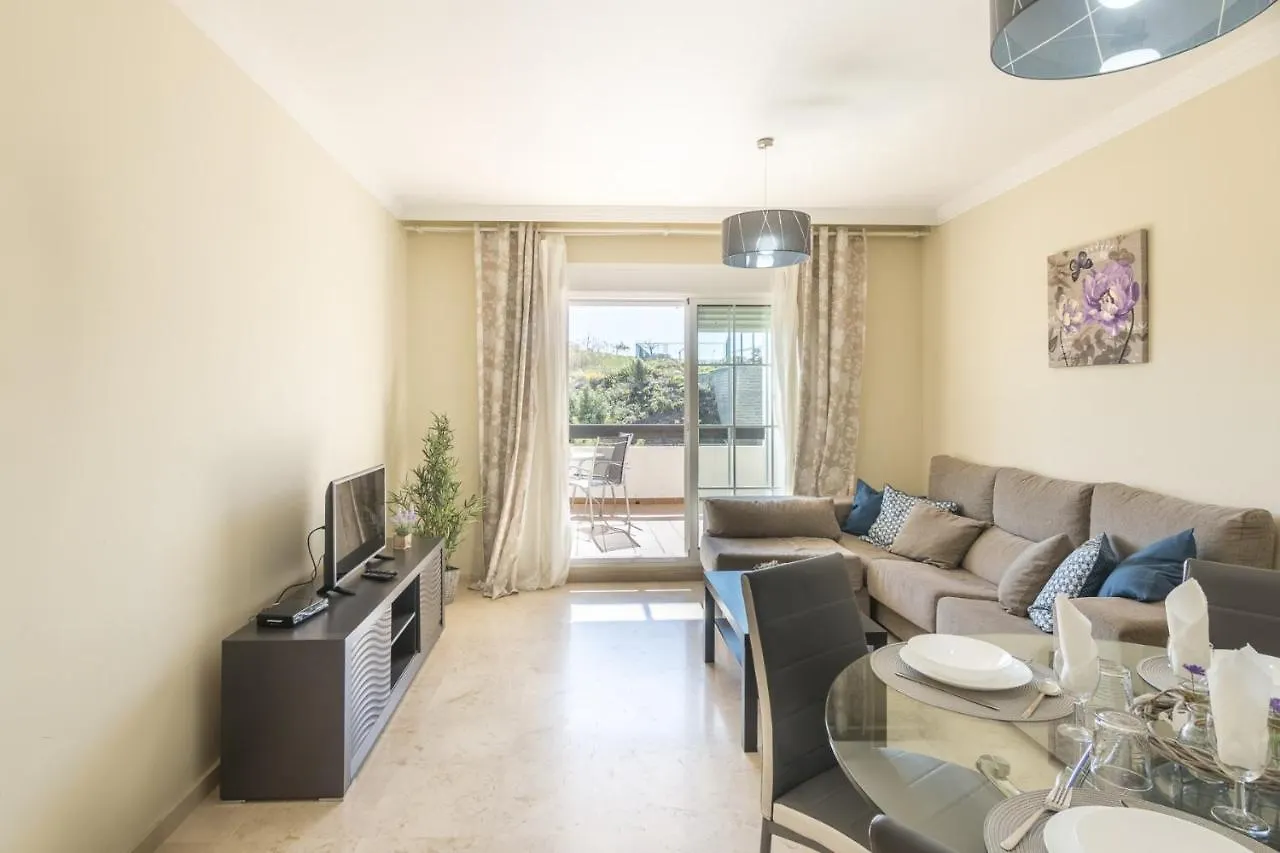 2197-Superb 2Bedrooms In Residence With Pool! إسبانيا